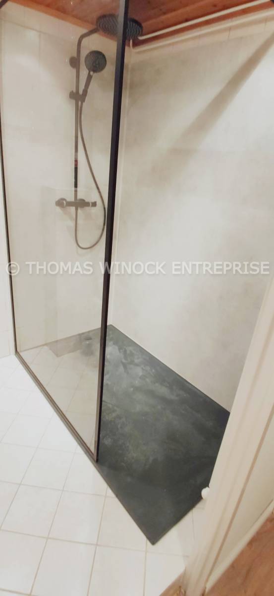 rénovation de douche sur Martigues par Thomas Winock ENtreprise