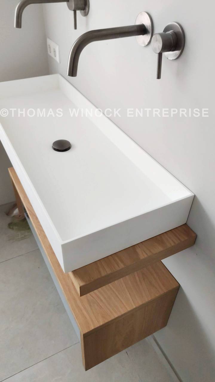 rénovation de salle de bain à Martigues par Thomas Winock Entreprise