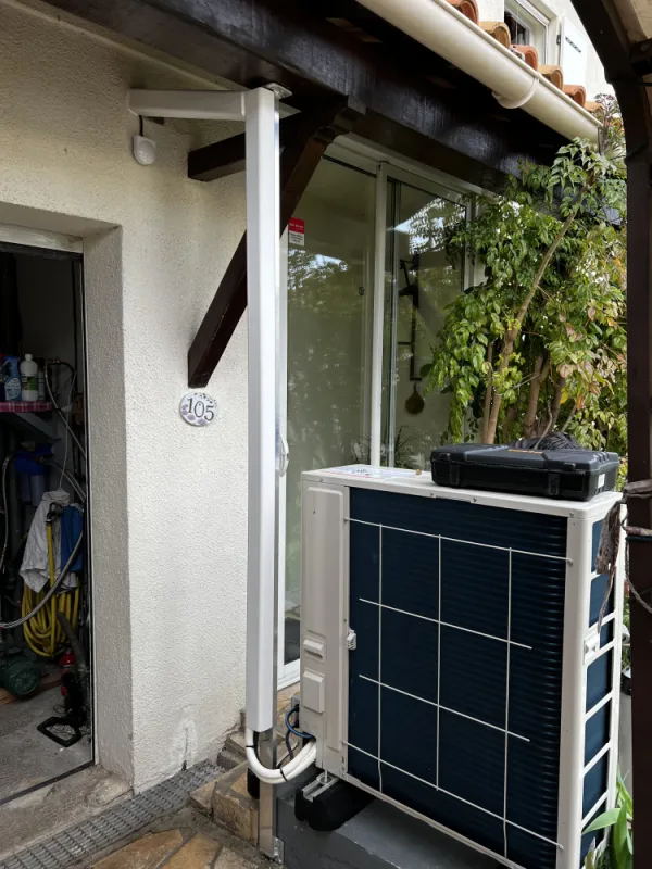 Installation de pompe à chaleur, TWE , WINOCK ENTREPRISE,  CHATEAUNEUF LES MARTIGUES