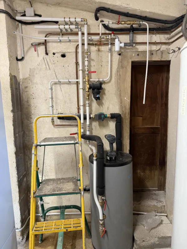 Installation de pompe à chaleur, TWE , WINOCK ENTREPRISE, MARIGNANE