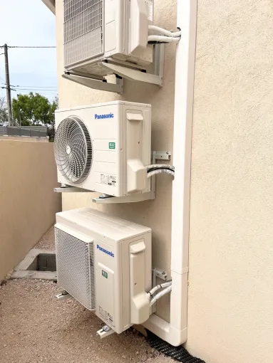 Climatisation en copropriété : quelles règles, quelles autorisations, quels points à négocier avec le syndic au Rove ?, Martigues, TWE